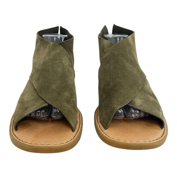 BORN Iwa Comfort Crisscross Flat Sandals Army Green Suede Size 10 - Picture 2 of 9